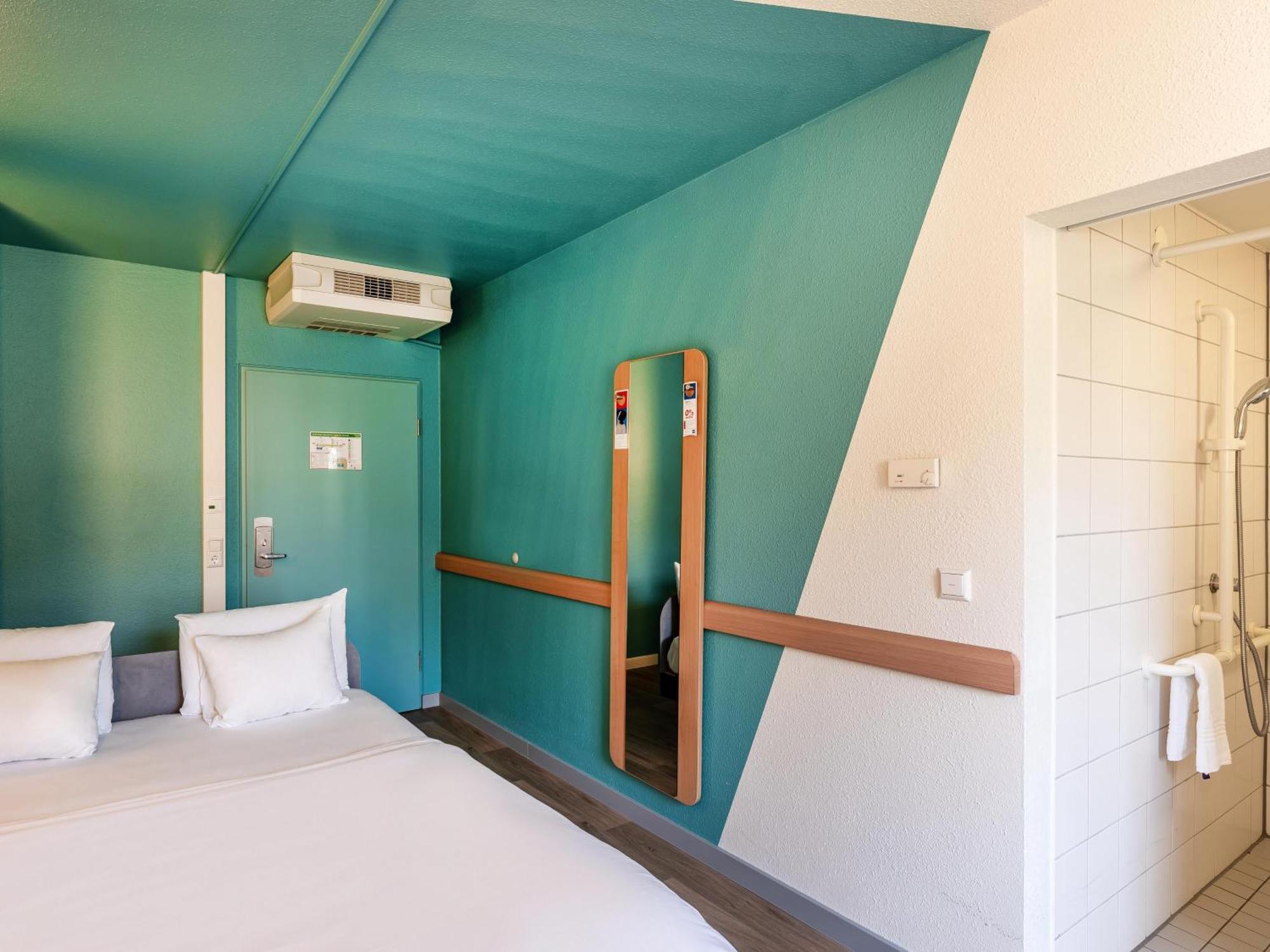 B&B Hotel Koeln-Porz Exteriör bild
