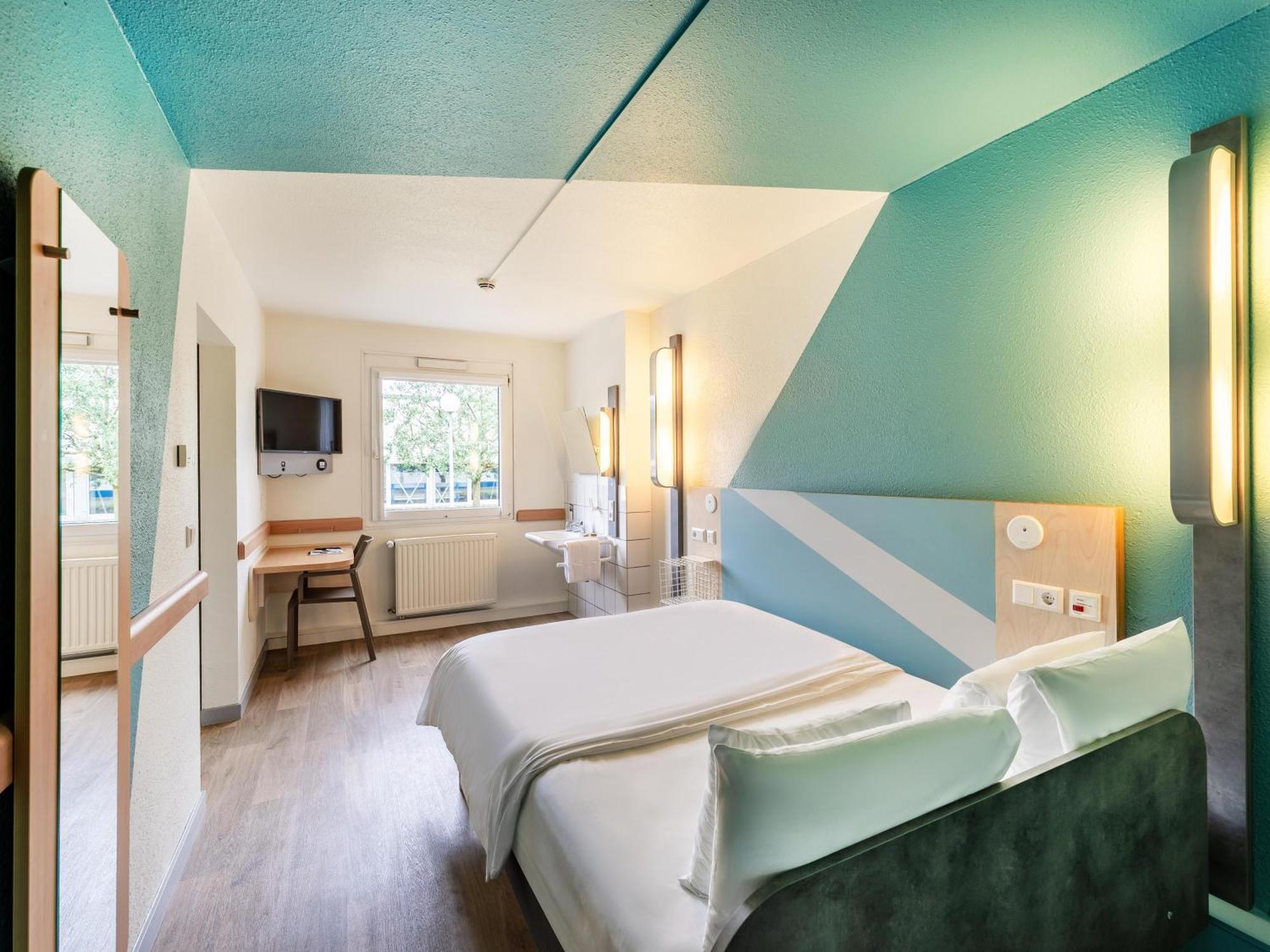 B&B Hotel Koeln-Porz Exteriör bild