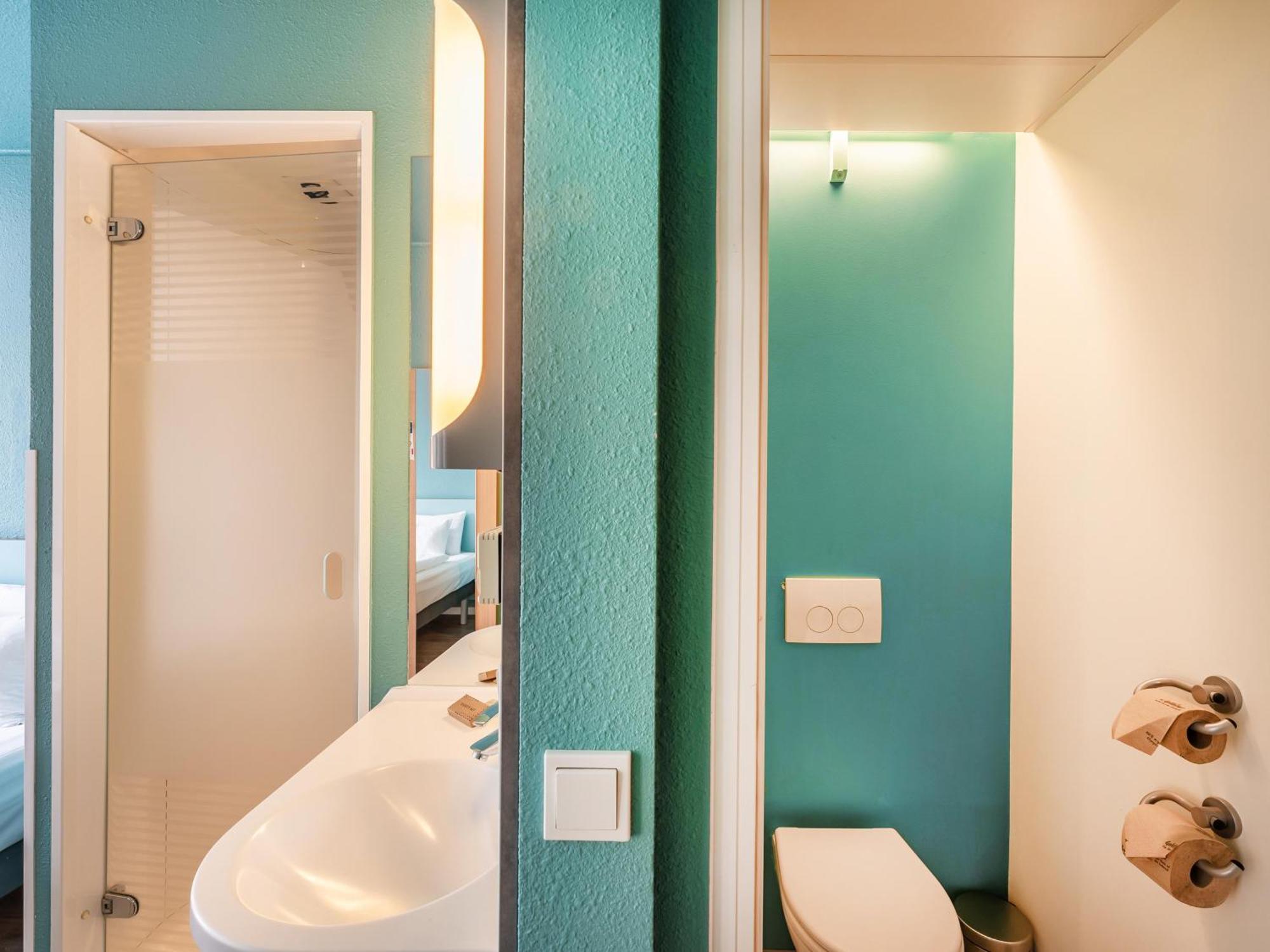 B&B Hotel Koeln-Porz Exteriör bild