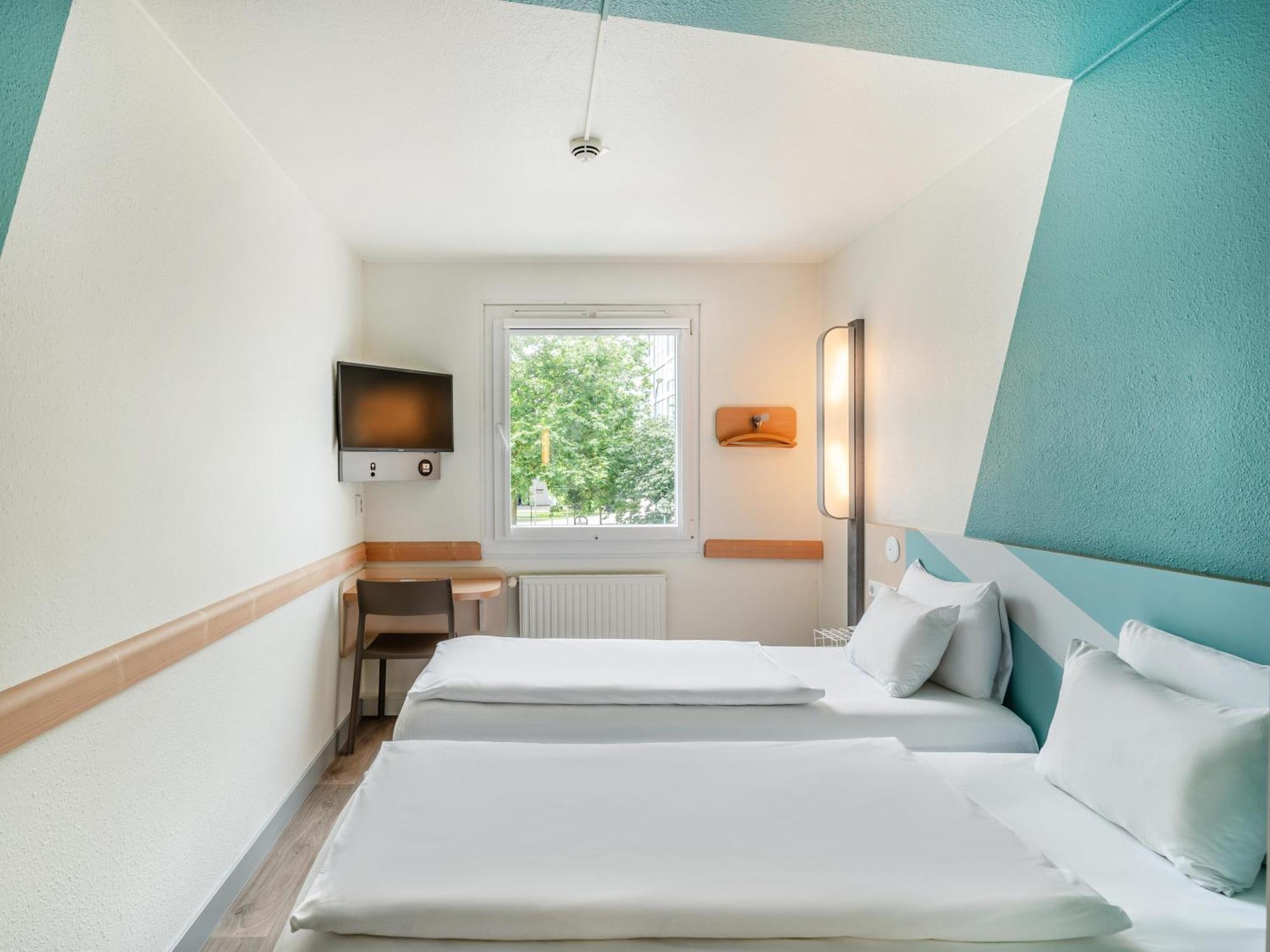B&B Hotel Koeln-Porz Exteriör bild