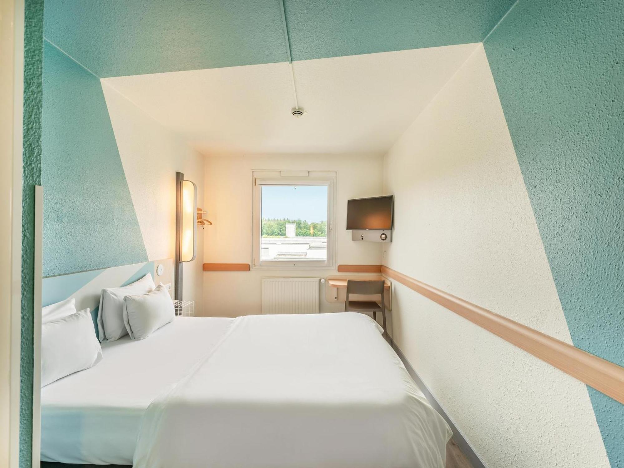 B&B Hotel Koeln-Porz Exteriör bild