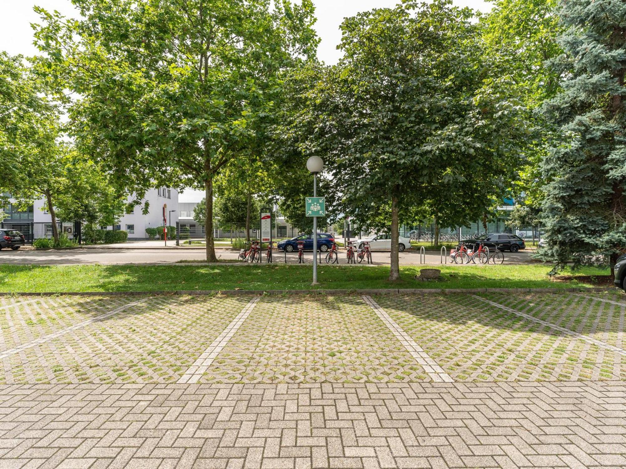 B&B Hotel Koeln-Porz Exteriör bild